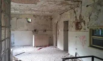 Zdjęcie opuszczonego miejsca: Ośrodek wypoczynkowy "Nad zaporą" w Pilchowicach