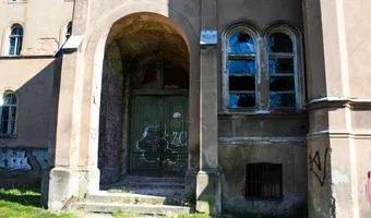 Zdjęcie opuszczonego miejsca: Opuszczony pałac w Świniarach, Świniary