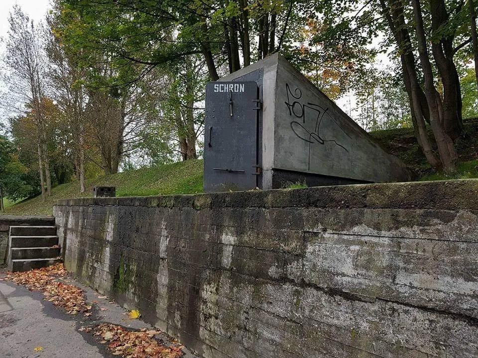 Zdjęcie opuszczonego miejsca: Schron przeciwlotniczy Gdynia Leszczynki