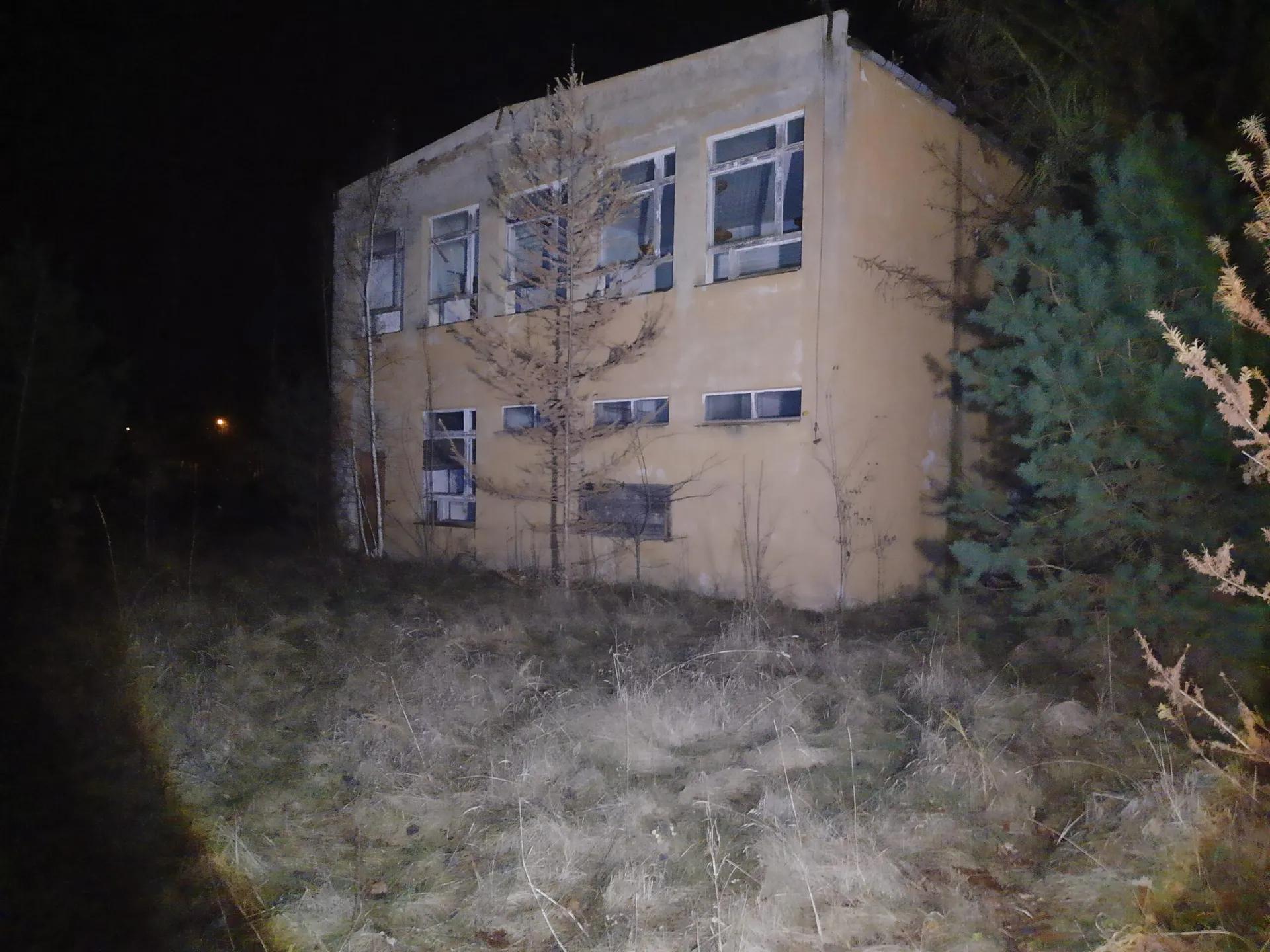 Zdjęcie opuszczonego miejsca: Szkoła tysiąclatka w Rogaczach