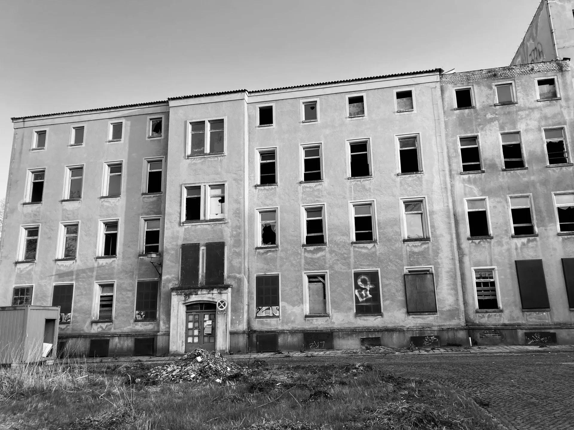 Zdjęcie opuszczonego miejsca: Opuszczony Szpital Psychiatryczny