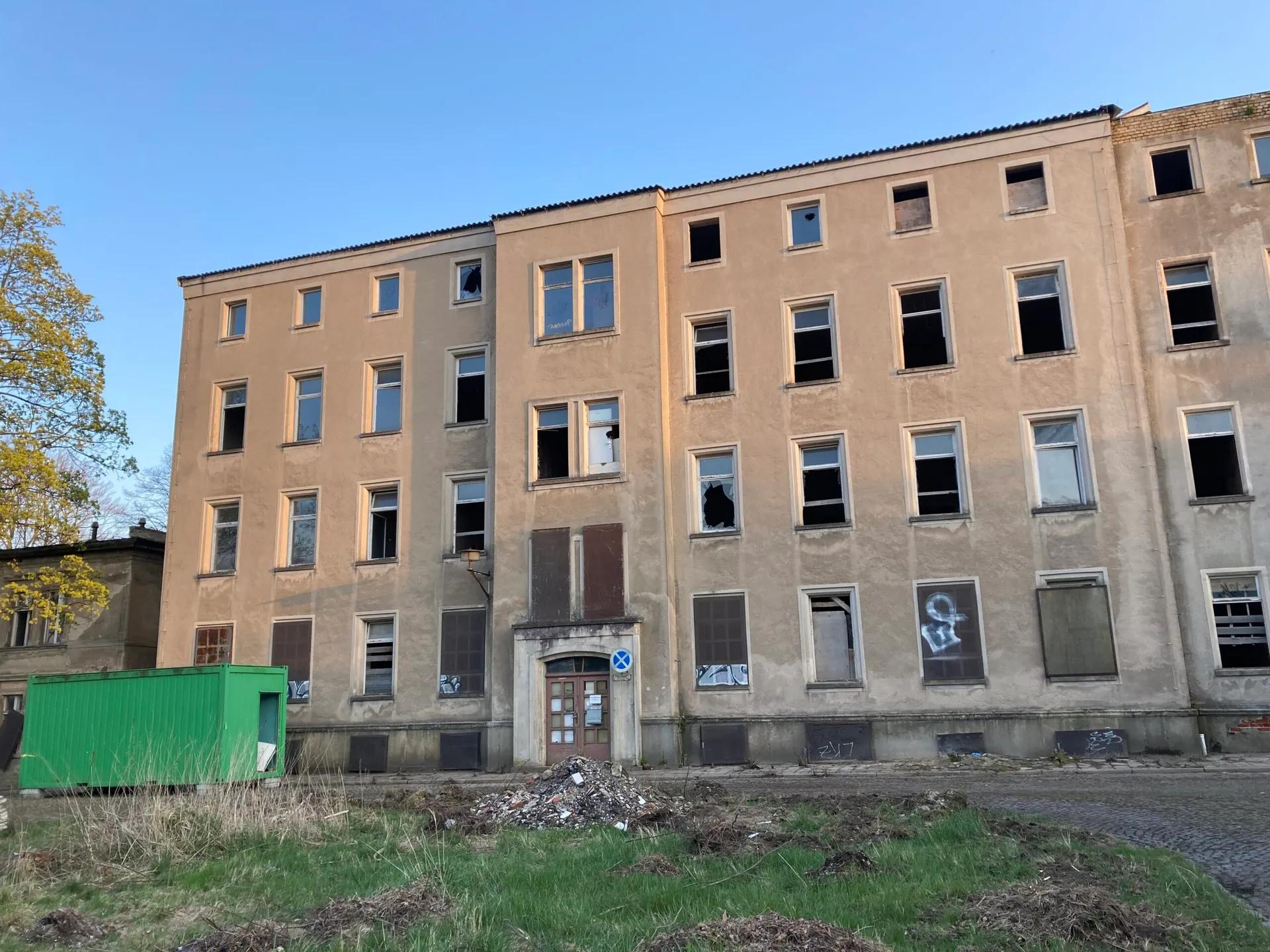 Zdjęcie opuszczonego miejsca: Opuszczony Szpital Psychiatryczny