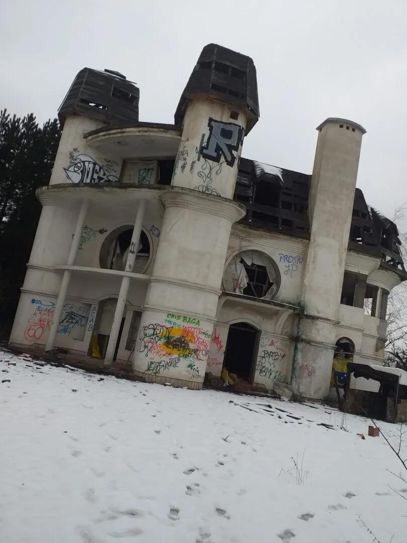 Zdjęcie opuszczonego miejsca: Hotel lub pensjonat