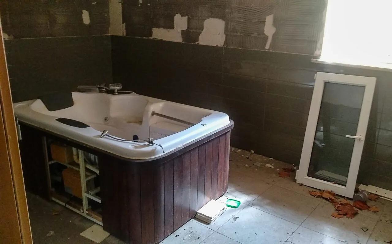 Zdjęcie opuszczonego miejsca: Spa Morena w Łagowie.