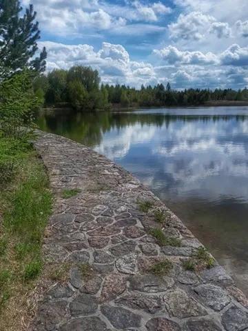 Zdjęcie opuszczonego miejsca: Niedokończony kompleks.