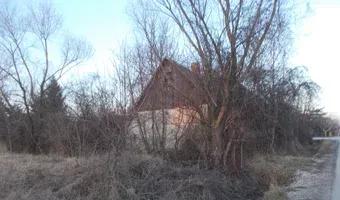 Zdjęcie opuszczonego miejsca: Dom na rogu