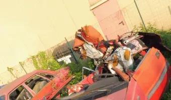 Zdjęcie opuszczonego miejsca: Opuszczony parking policyjny