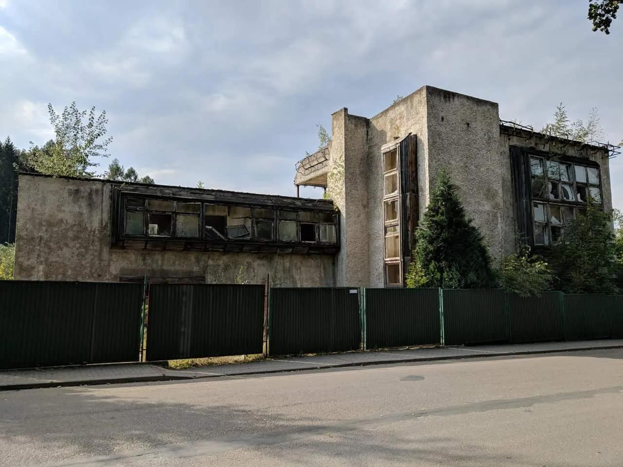 Zdjęcie opuszczonego miejsca: Hotel “Leśny”