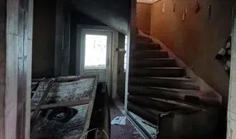 Zdjęcie opuszczonego miejsca: Dom z magazynem