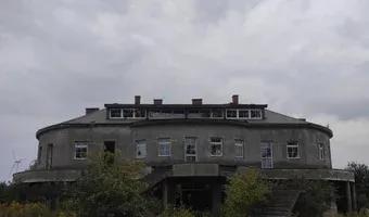 Zdjęcie opuszczonego miejsca: Opuszczona restauracja z częścią hotelową