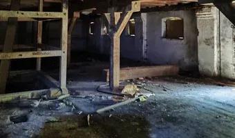 Zdjęcie opuszczonego miejsca: Opuszczony młyn i spichlerz