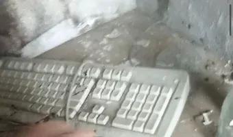 Zdjęcie opuszczonego miejsca: Opuszczona kotłownia z kominem