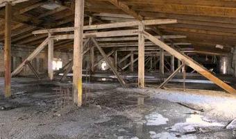 Zdjęcie opuszczonego miejsca: Fabryka Schultza / Kino Kapitol