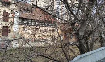 Zdjęcie opuszczonego miejsca: Opuszczony budynek przy torach