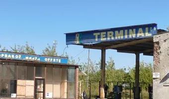 Zdjęcie opuszczonego miejsca: stara stacja paliw