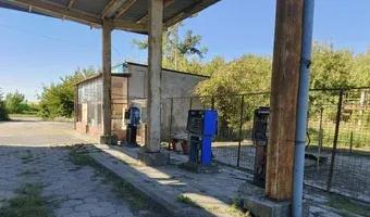 Zdjęcie opuszczonego miejsca: stara stacja paliw