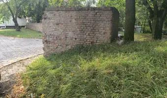 Zdjęcie opuszczonego miejsca: Schrony przy kościele.