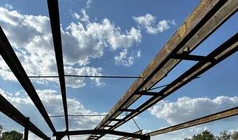 Zdjęcie opuszczonego miejsca: Pozostałości fabryki domów Stare Świdry