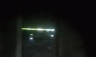 Zdjęcie opuszczonego miejsca: Niedokończony dom ze starym melexem