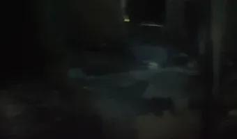 Zdjęcie opuszczonego miejsca: Niedokończony dom ze starym melexem