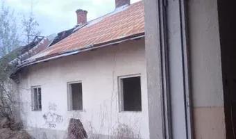 Zdjęcie opuszczonego miejsca: Opuszczona hurtownia olejów w Potoku