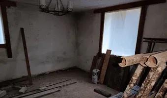 Zdjęcie opuszczonego miejsca: Niedokończony remont dużego domu