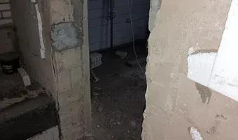 Zdjęcie opuszczonego miejsca: Niedokończony remont dużego domu