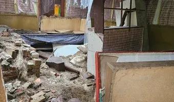 Zdjęcie opuszczonego miejsca: Opuszczona knajpka/sklepik przy stoku