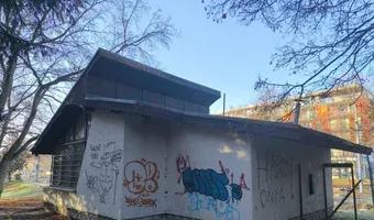 Zdjęcie opuszczonego miejsca: Opuszczona restauracja the chicken.