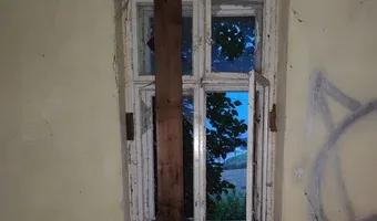 Zdjęcie opuszczonego miejsca: Opuszczony dom mieszkalny