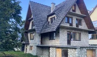 Zdjęcie opuszczonego miejsca: Opuszczone malownicze domki