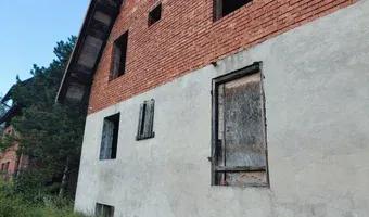 Zdjęcie opuszczonego miejsca: Opuszczona budowa domu w Rząsce