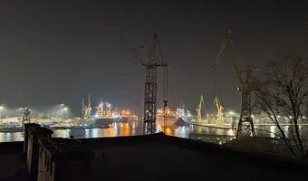 Zdjęcie opuszczonego miejsca: Opuszczona szkola/biurowiec