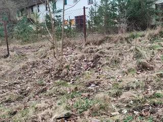 Miniatura: Kilka opuszczonych budynków