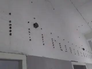 Miniatura: opuszczona przychodnia wojskowa