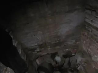 Miniatura: Opuszczony dom z lalkami