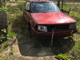 Miniatura: Dom opuszczony w 2000