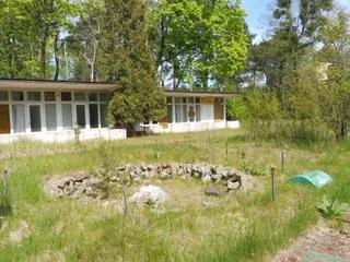 Miniatura: Opuszczony ośrodek wypoczynkowy