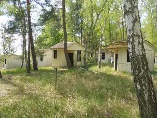 Miniatura: Opuszczony ośrodek wypoczynkowy