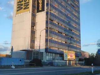 Miniatura: Biurowiec montanstal