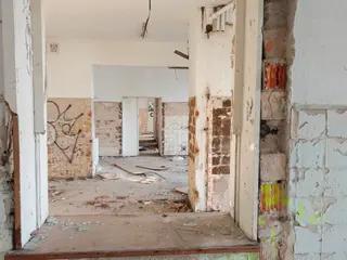 Miniatura: Opuszczony hotel Podgrodzie