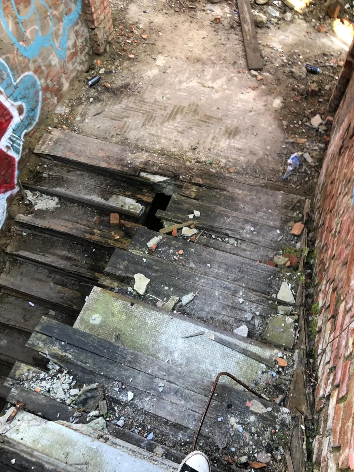 Zdjęcie opuszczonego miejsca: Dom Asystenta Uniwersytetu Medycznego