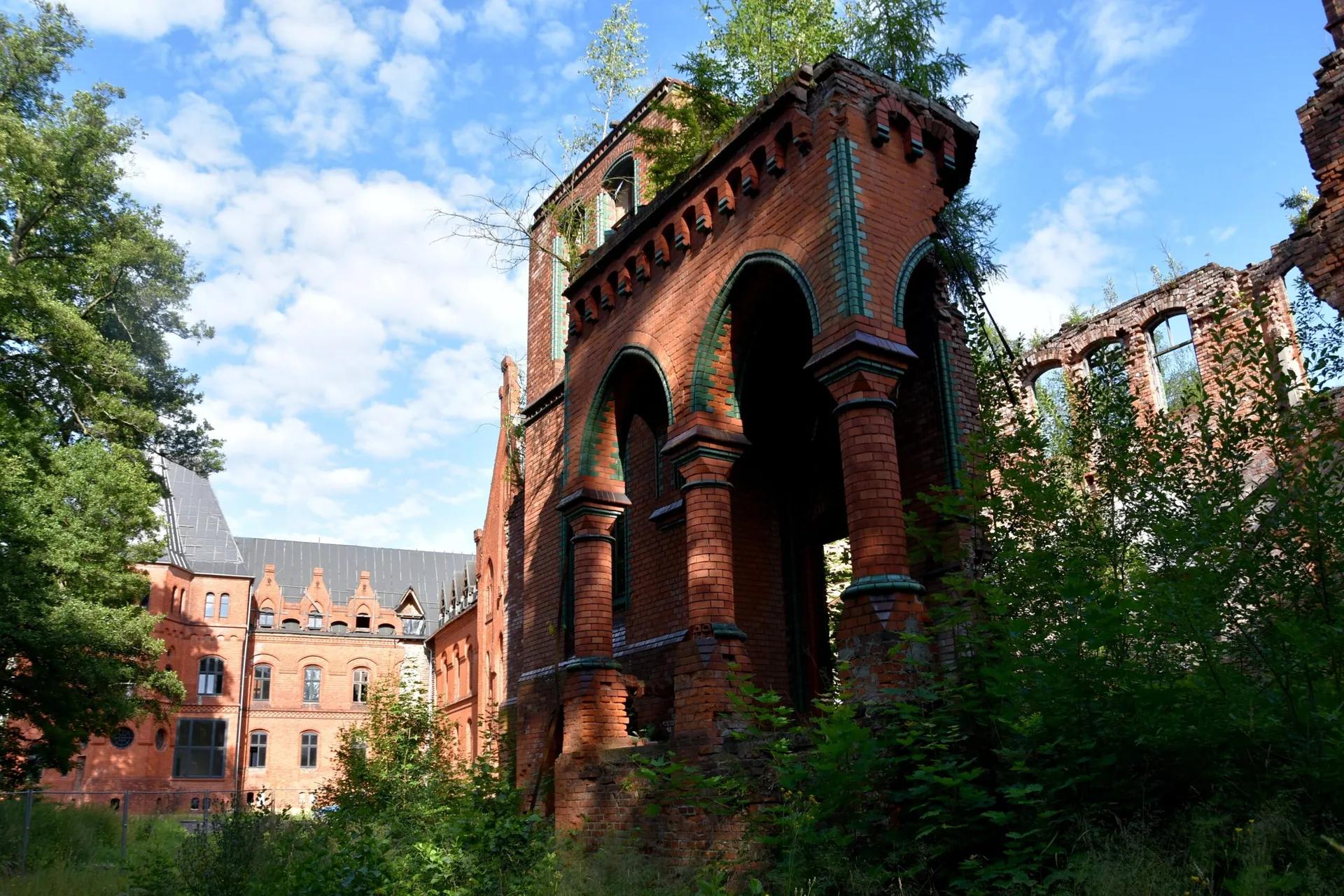 Zdjęcie opuszczonego miejsca: Legendarne Sanatorium Grunwald w Sokołowsku