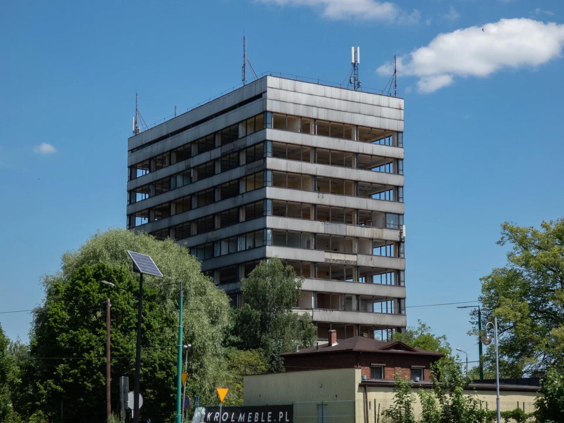 Zdjęcie opuszczonego miejsca: Zakład Elektroniki Górniczej