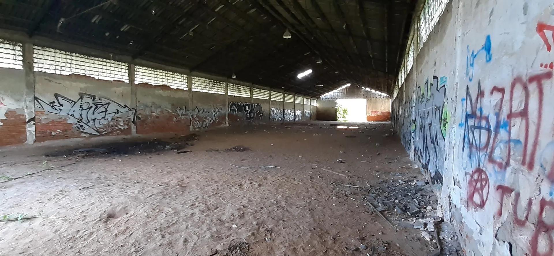 Zdjęcie opuszczonego miejsca: Puszczony hangar