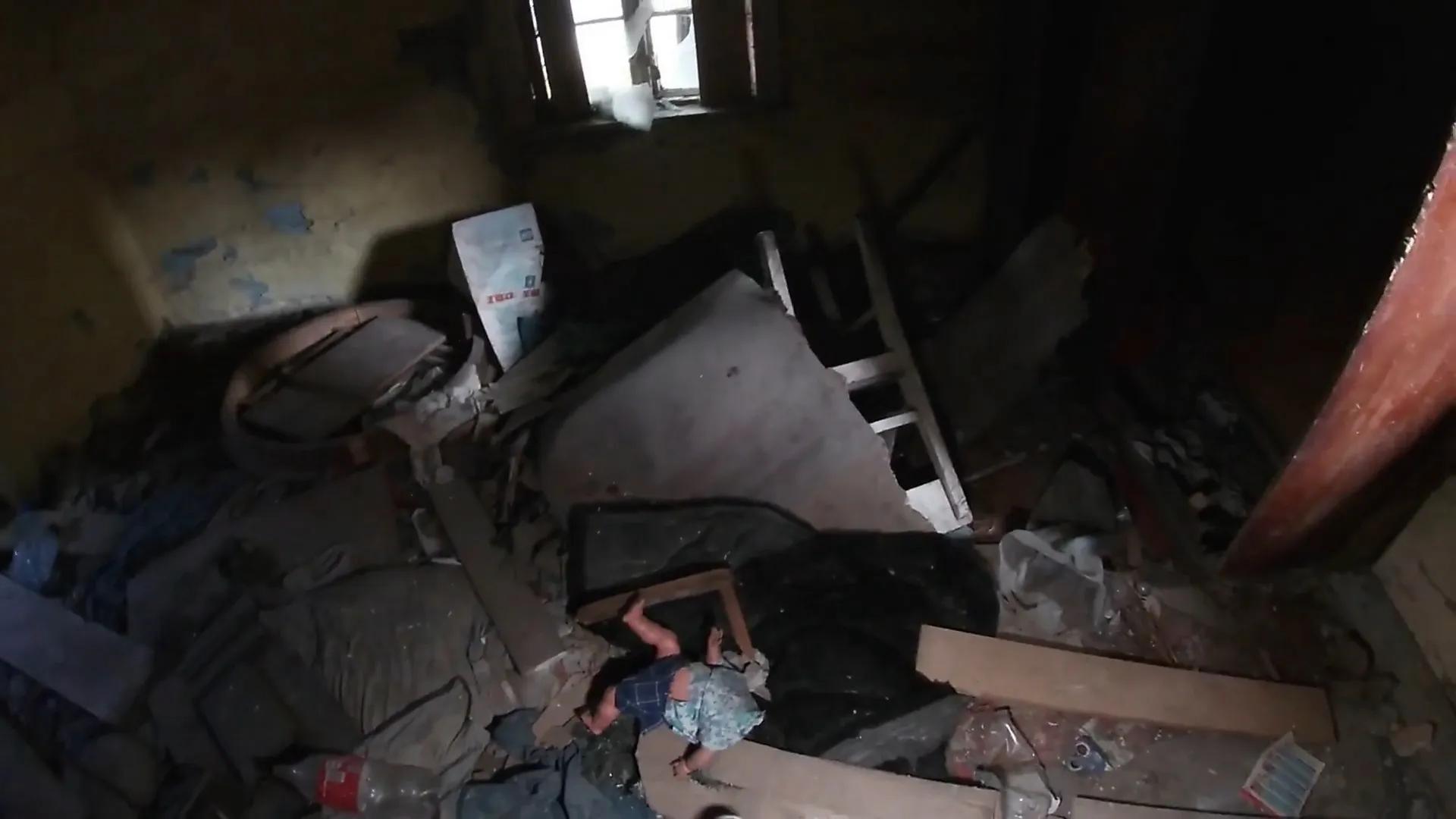 Zdjęcie opuszczonego miejsca: Opuszczony dom z lalkami