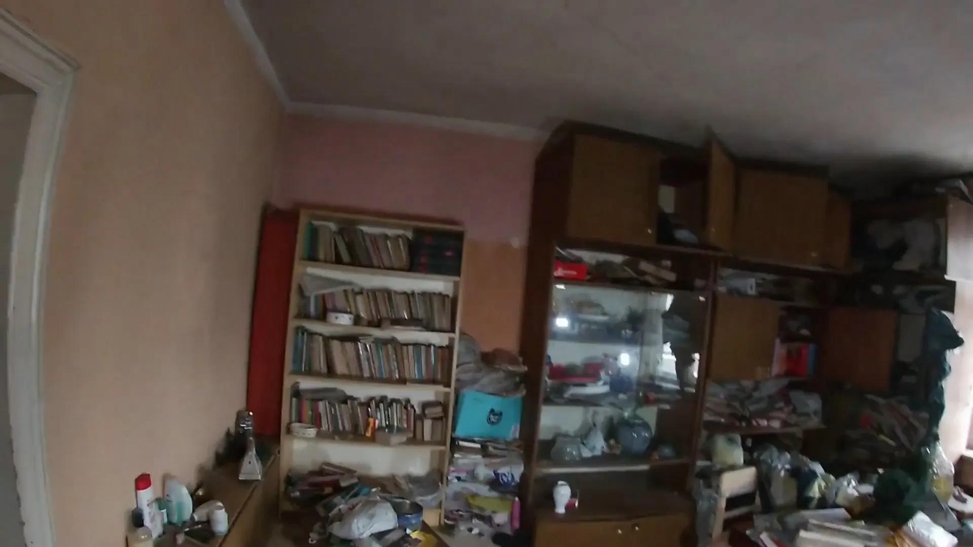 Zdjęcie opuszczonego miejsca: Opuszczona kamienica z całym wyposażeniem