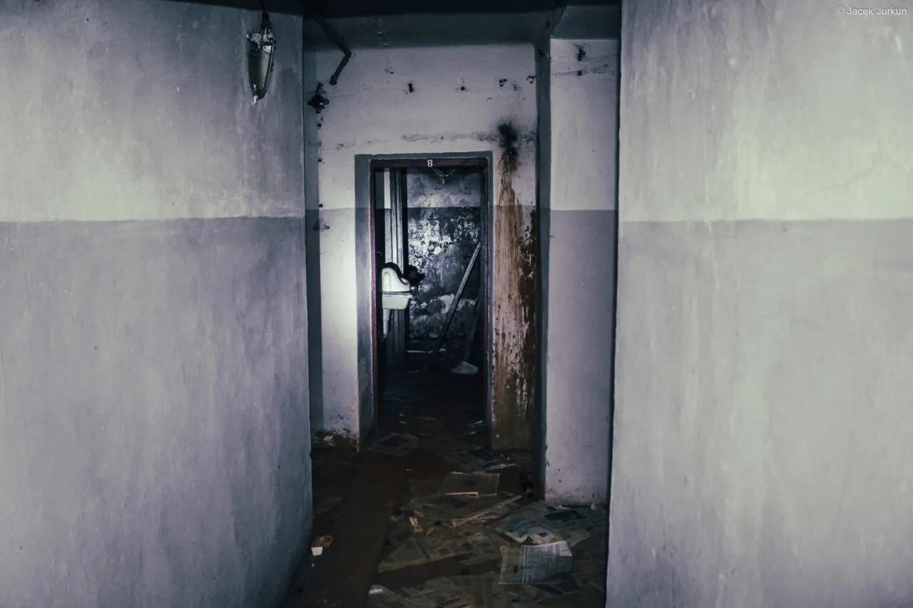 Zdjęcie opuszczonego miejsca: AGROMA Schron atomowy Czarna Białostocka