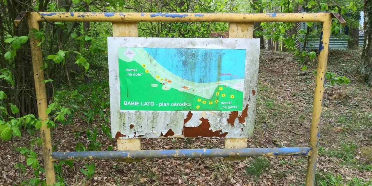 Zdjęcie opuszczonego miejsca: Opuszczony ośrodek “Babie Lato” k. Bełchatowa