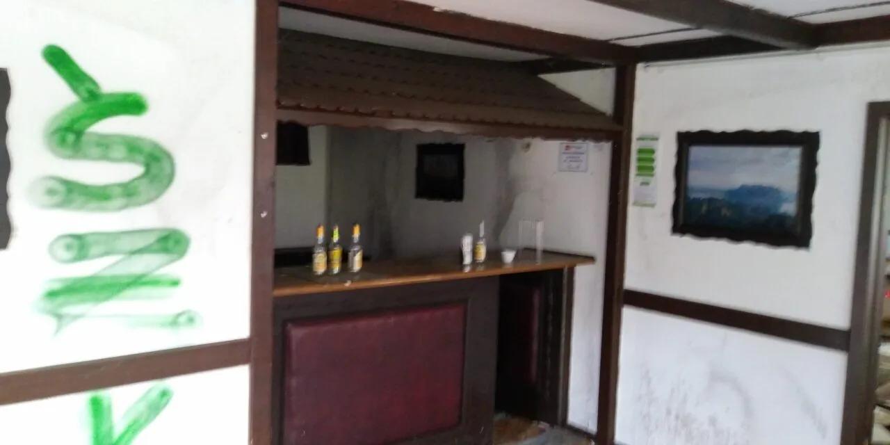 Zdjęcie opuszczonego miejsca: Opuszczony ośrodek “Babie Lato” k. Bełchatowa